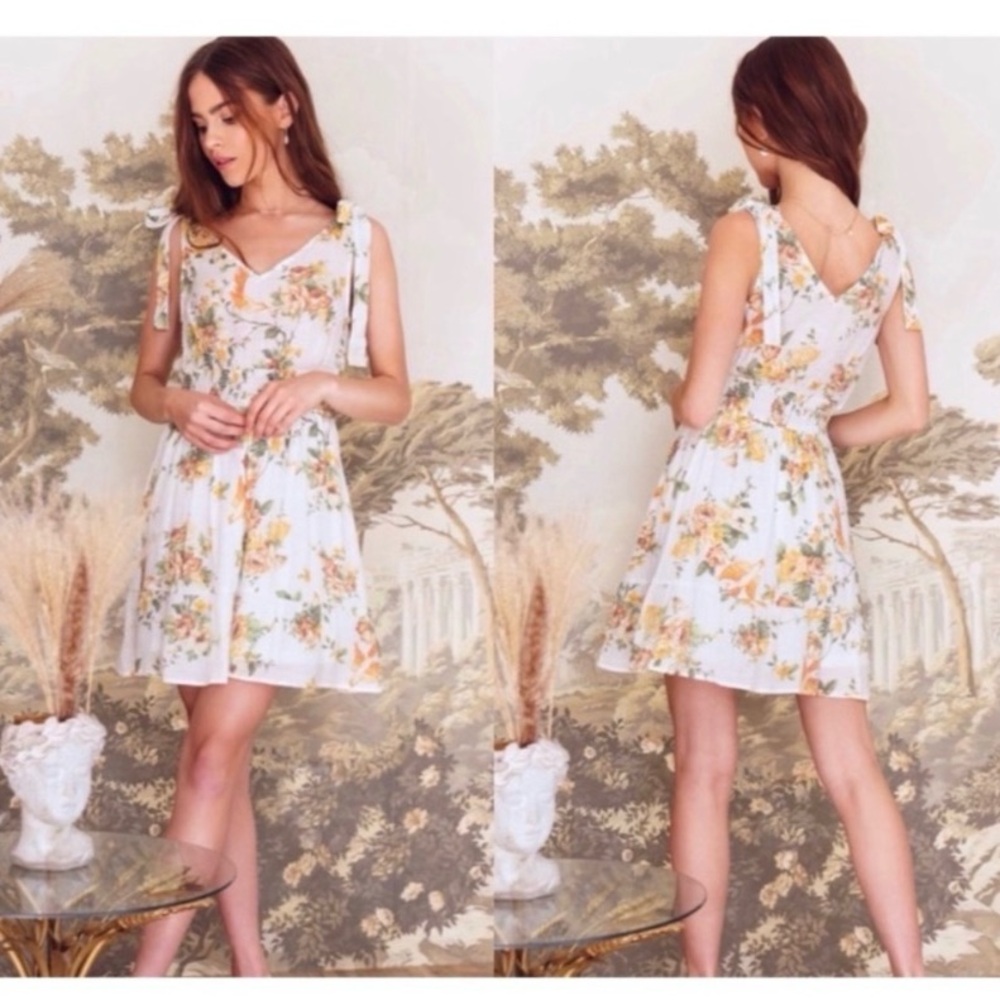 Floral sleeveless mini dress